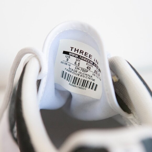 Black and White Blurryface Tennis Shoes - Size 9 - Picture 5 of 5